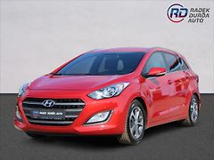Hyundai i30 1,6 i  ČR,1.MAJ,WEEKEND DESIGN - fotografie inzerátu