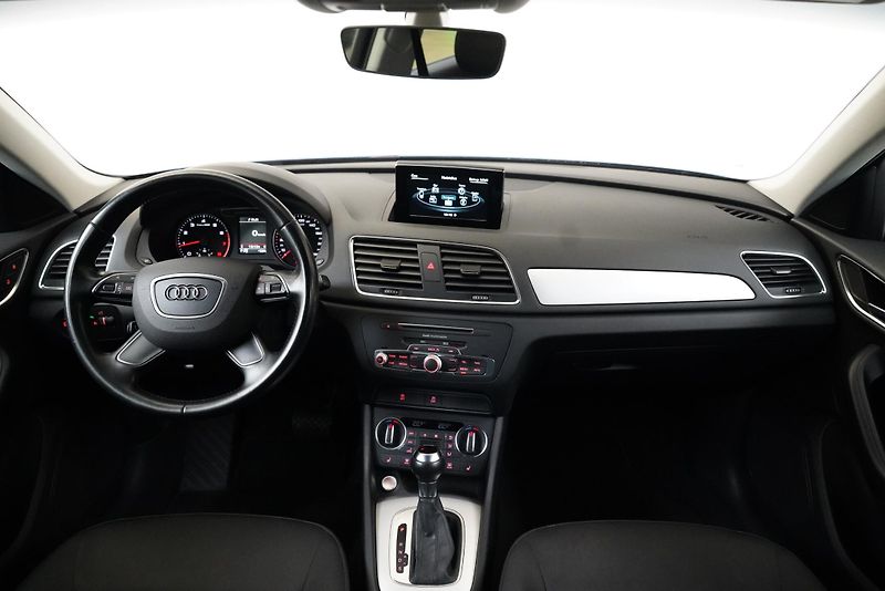 Audi Q3 - fotka 5 z 24