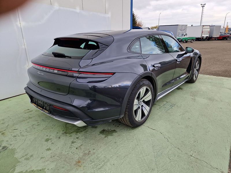 Porsche Taycan Cross Turismo 4 - fotka 3 z 50