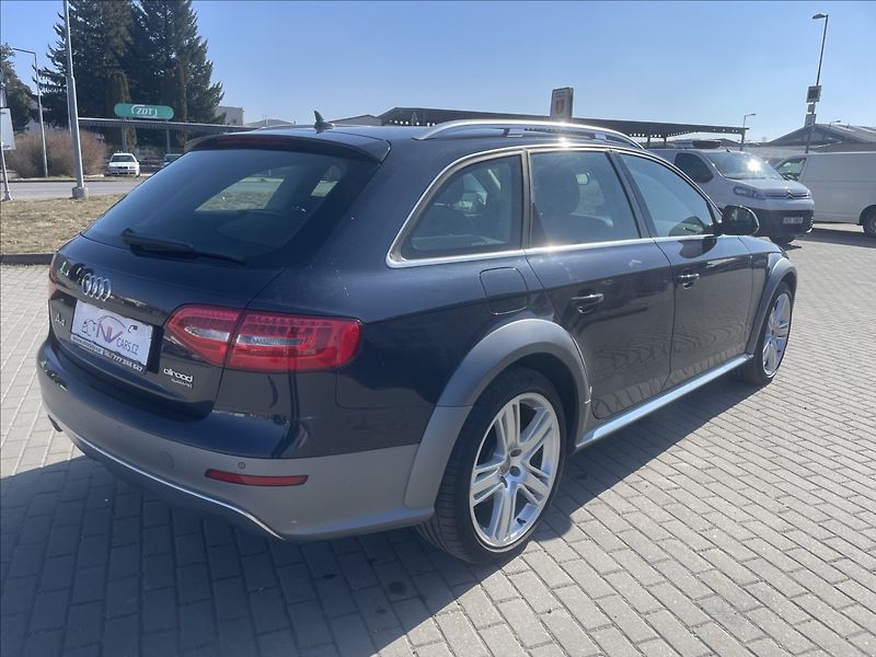 Audi A4 Allroad 2,0 TDi 140kw Quattro Stronic - fotka 35 z 37