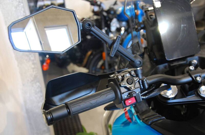 CFMOTO 800 MT (2025) 800MT-X - 1. maj, záruka, serv - fotka 11 z 20