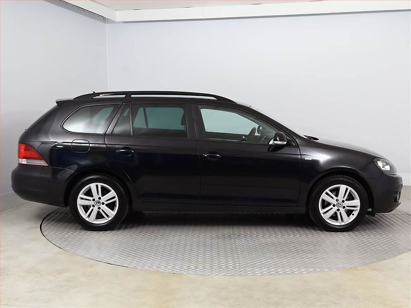 Volkswagen Golf (2013) 1.2 TSI, Serv.kniha - fotka 6 z 15