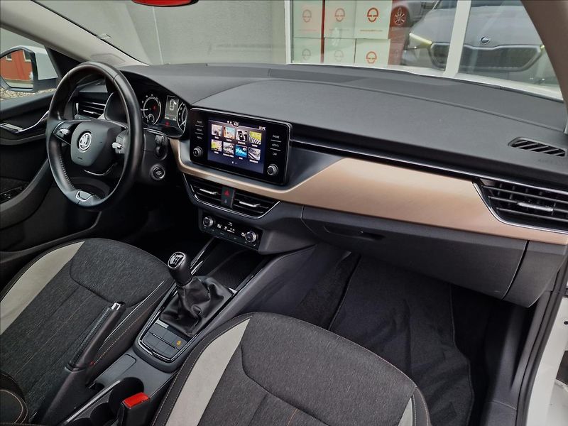 Škoda Scala 1.0 TSI 81kW Style, ČR,1.Maj. - fotka 13 z 50