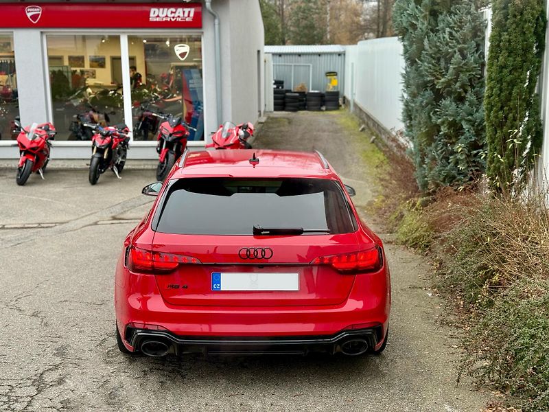 Audi RS 4 Avant competition ZÁRUKA 2029 - fotka 5 z 16