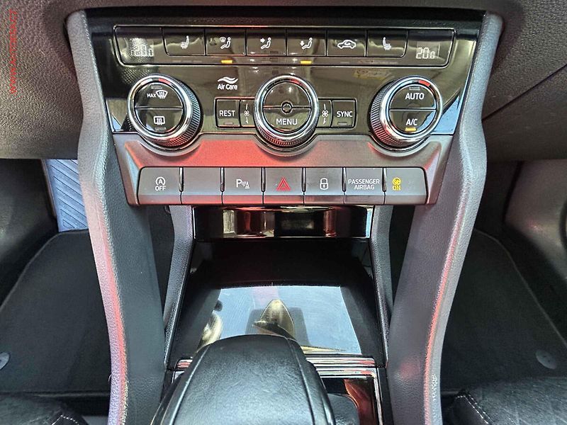 Škoda Kodiaq (2019) 1.5TSI, DSG, LED, navi - fotka 14 z 19