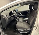 Toyota Avensis 2.0 D-4D LUNA - náhled 8
