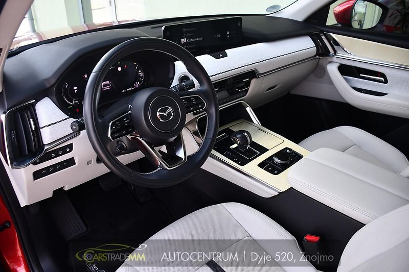 Mazda CX-60 2.5 PHEV TAKUMI ACC HUD BOSE - fotka 9 z 59