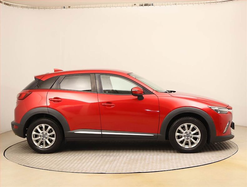 Mazda CX-3 (2016) Revolution TOP 1.5 Skyactiv-D - fotka 6 z 22