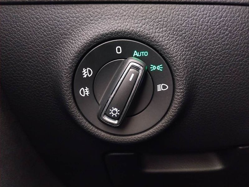 Škoda Superb (2019) Sportline 2.0 TDI - fotka 22 z 25