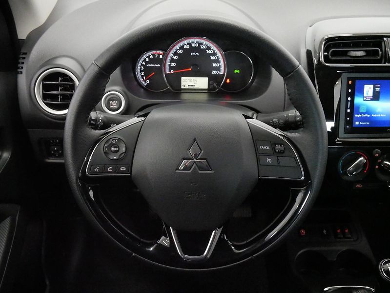 Mitsubishi Space Star - fotka 18 z 26