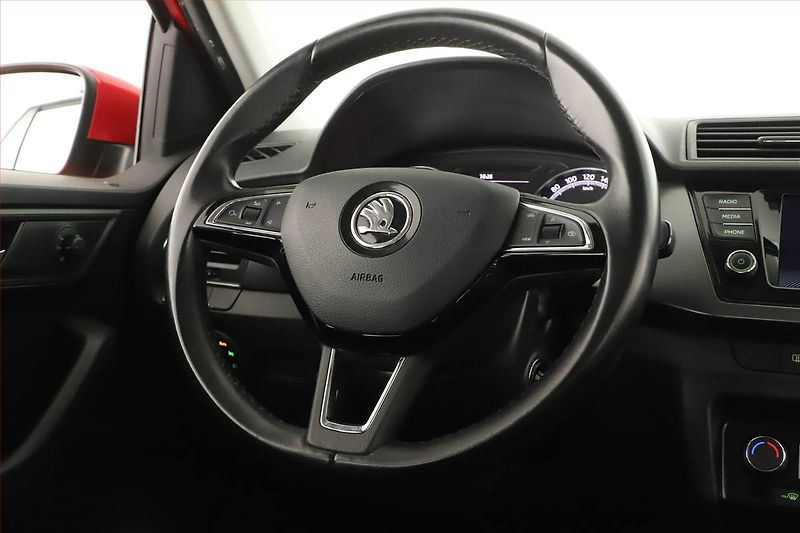 Škoda Fabia (2020) 1.0 TSI, ČR,1.maj, Tempomat - fotka 12 z 13