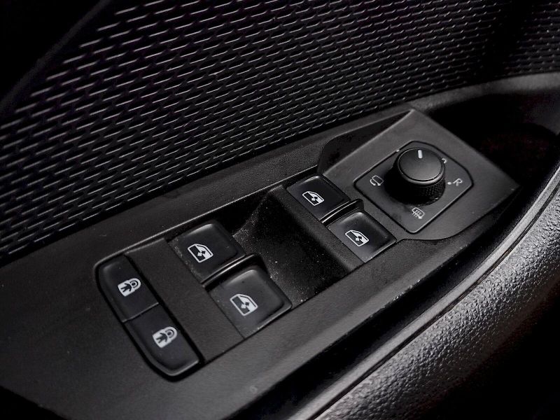 Škoda Octavia (2021) Combi  Style 2,0 Tdi  DSG  Pan - fotka 26 z 38