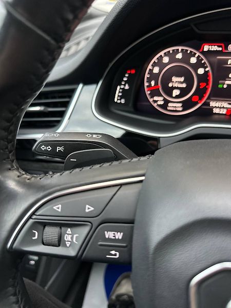 Audi Q7 (2017) 3.0 TFSI PREMIUM+ 360° 7 MIST - fotka 26 z 37
