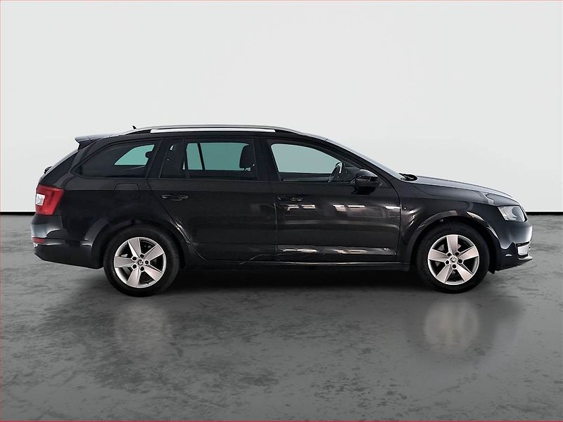 Škoda Octavia (2014) Ambition 1.6 TDI, Serv.kniha - fotka 6 z 19