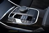 BMW Řada 3 320D XDRIVE M-SPORT ČR HUD - náhled 36