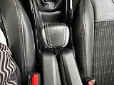 Peugeot 2008 1,2 i 60kW PureTech, ČR,1.maj - náhled 26