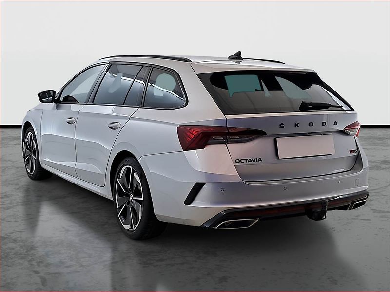 Škoda Octavia (2023) RS 2.0 TSI - fotka 4 z 32