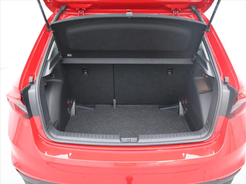 Škoda Fabia 1,5 TSI 110kW DSG Style 1.Maj - fotka 9 z 32
