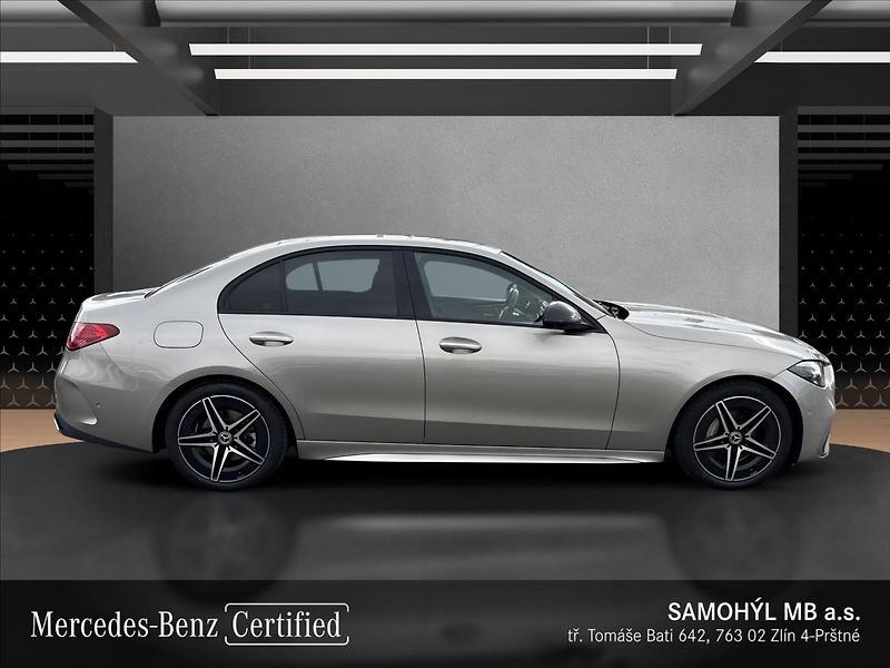 Mercedes-Benz Třídy C C 220d 4MATIC AMG linie - fotka 6 z 13