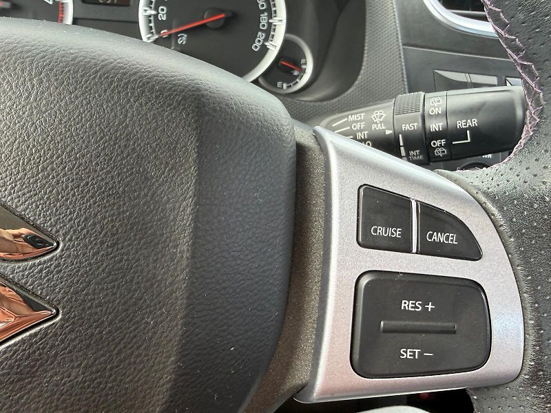 Suzuki Swift 1,2i 69kW - fotka 18 z 25