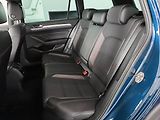 Volkswagen Passat (2023) 2.0 TDI 4Motion (147kW/200k) D - náhled 9