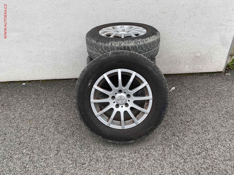 Kia Sportage (2017) 1.6 GDi, Navi, kamera, + kola - fotka 18 z 18