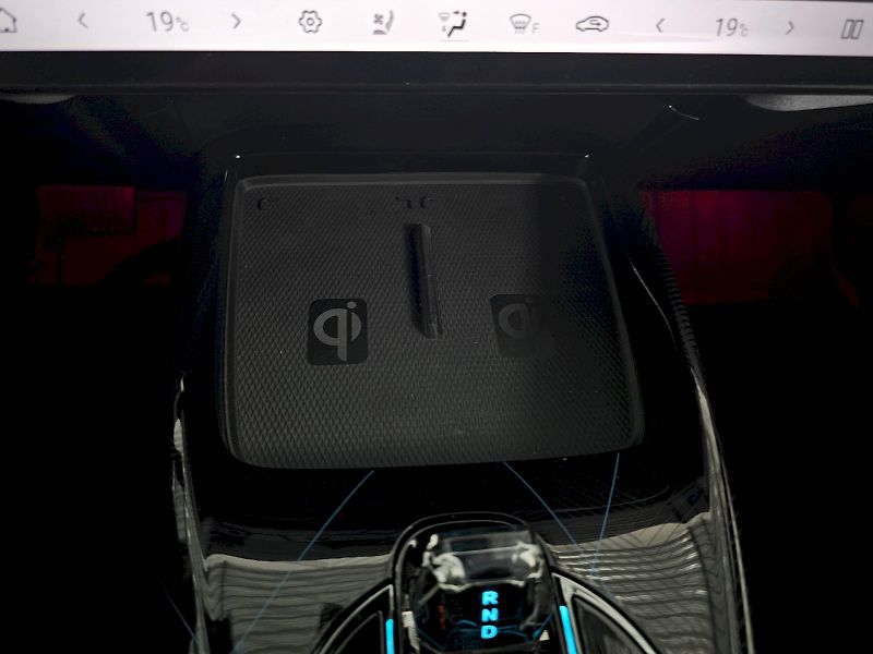 BYD Seal (2025) 82,5kWh 313k DESIGN RWD - fotka 29 z 39