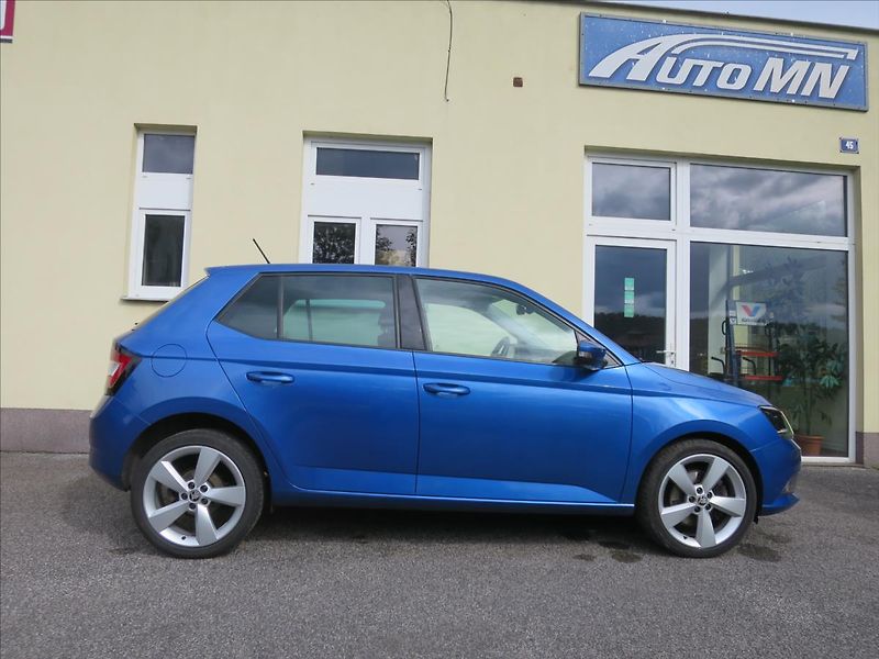 Škoda Fabia 1,2  TSI - fotka 7 z 30