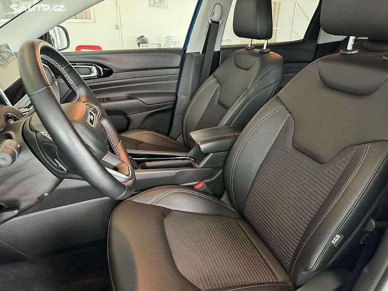 Jeep Compass (2023) 1.3 GSE 130k man. Limited - fotka 10 z 16