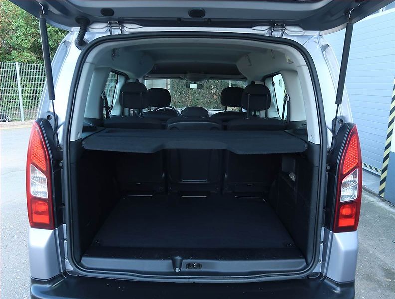 Citroën Berlingo (2015) XTR 1.6 HDi, 5Míst, ČR - fotka 13 z 17
