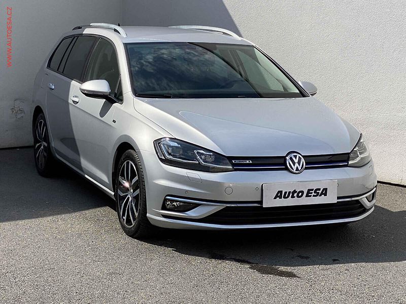 Volkswagen Golf (2019) 1.5 TSi, Join, DSG, LED - fotografie inzerátu