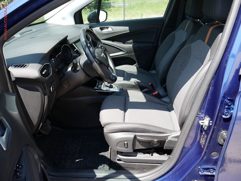 Opel Crossland (2021) 1.2 T, ČR, Innovation, AT, - fotka 17 z 26