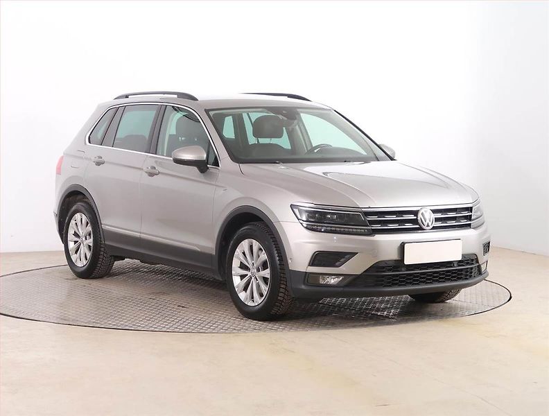 Volkswagen Tiguan (2018) Comfortline 2.0 TDI, Tempomat - fotografie inzerátu