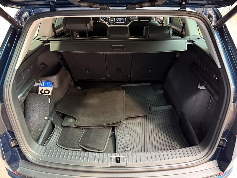 Škoda Kodiaq 2.0 TDI 147 kW L&K 4x4 DSG - fotka 13 z 16