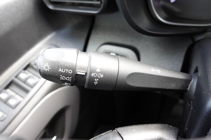 Toyota ProAce City Verso 1.5 D4-D 130 6 MT Long 5D Fami - fotka 25 z 31