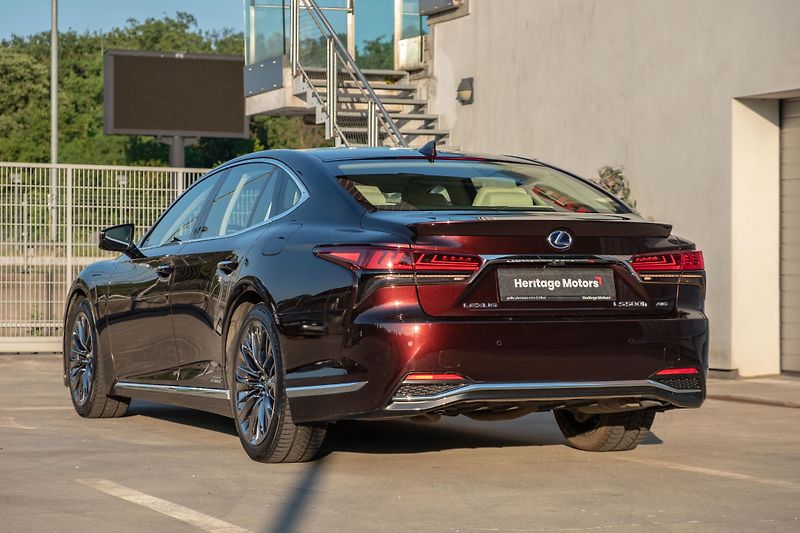 Lexus LS 500h (2022) Prestige, Mark Levinson, LED - fotka 5 z 22