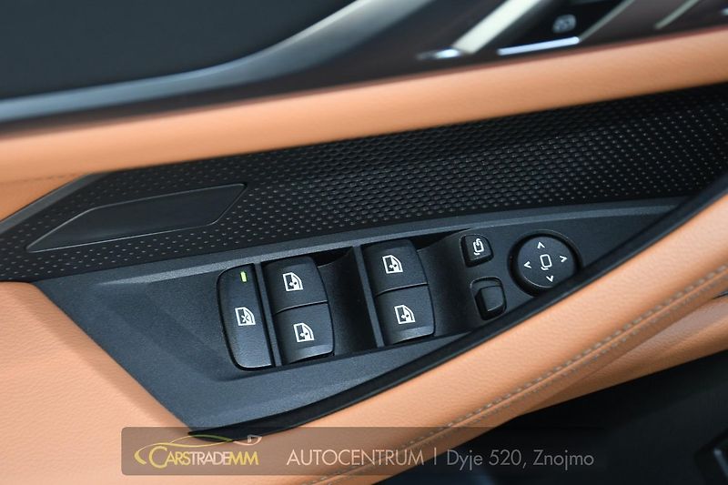 BMW Řada 4 420d xDrive M-SPORT ČR 1.MAJ - fotka 24 z 59