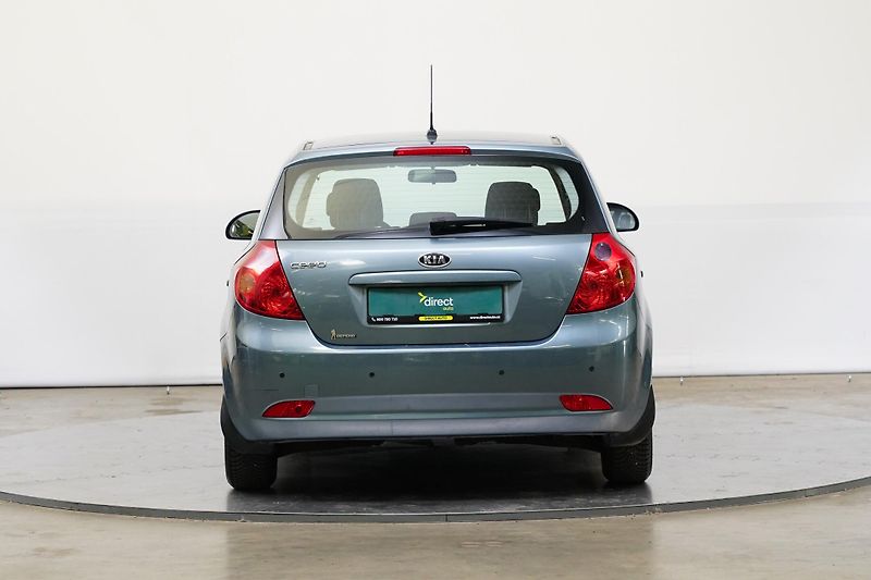 Kia Ceed - fotka 6 z 23