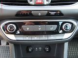 Hyundai i30 (2018) 1.4 T-GDi, 2.maj,ČR, AC - náhled 15