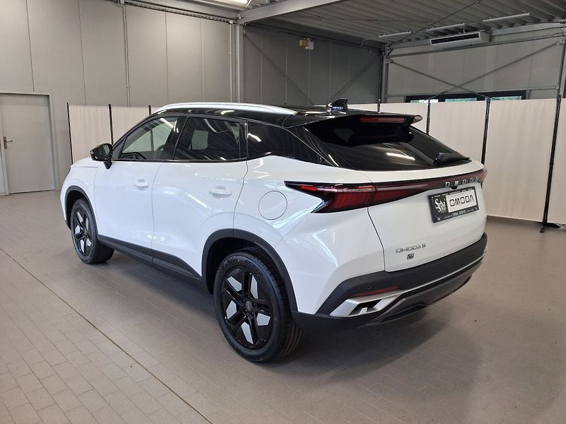 Omoda 5 (2026) Premium 1.5 tGDI HEV - fotka 3 z 27