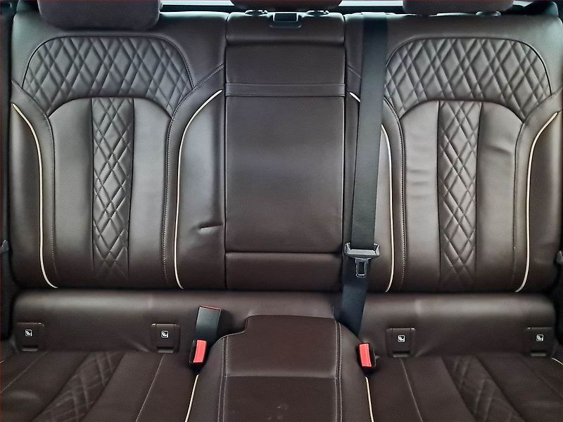 BMW Řada 6 (2018) Luxury Line 640i xDrive GT - fotka 10 z 25