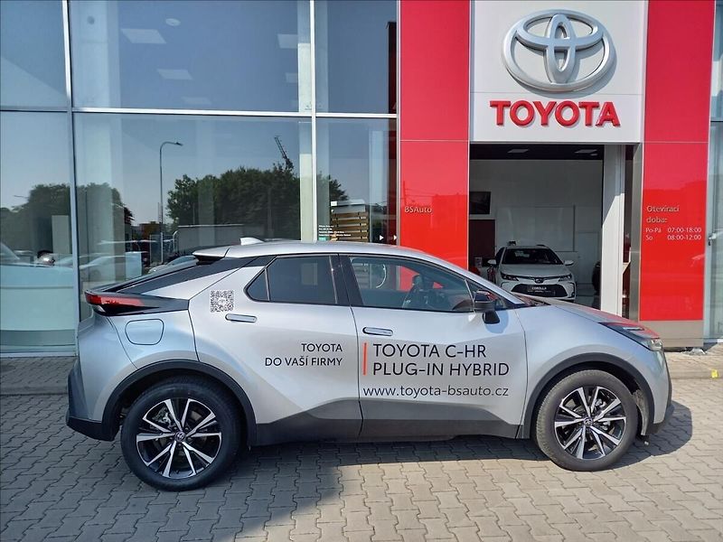 Toyota C-HR 2,0 Style  PHEV - fotka 6 z 14
