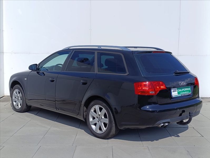 Audi A4 Avant 1,9 TDi Aut.klimatizace - fotka 11 z 29