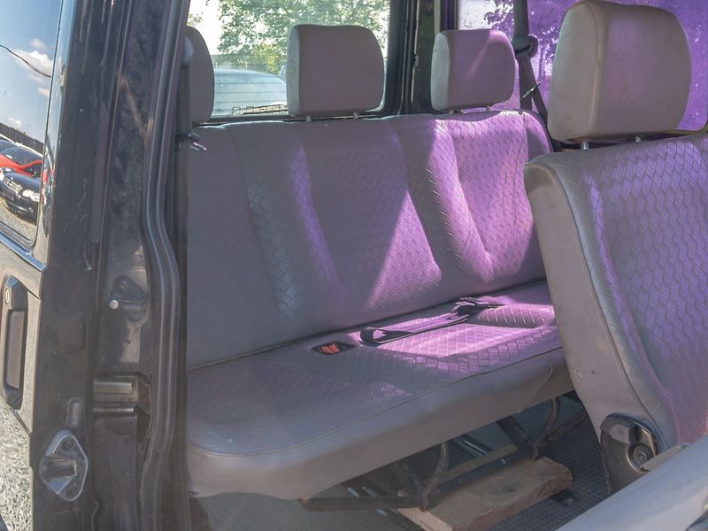 Volkswagen Transporter (2002) 2.5TD 63KW 9sed – 1 MAJITEL - fotka 20 z 27