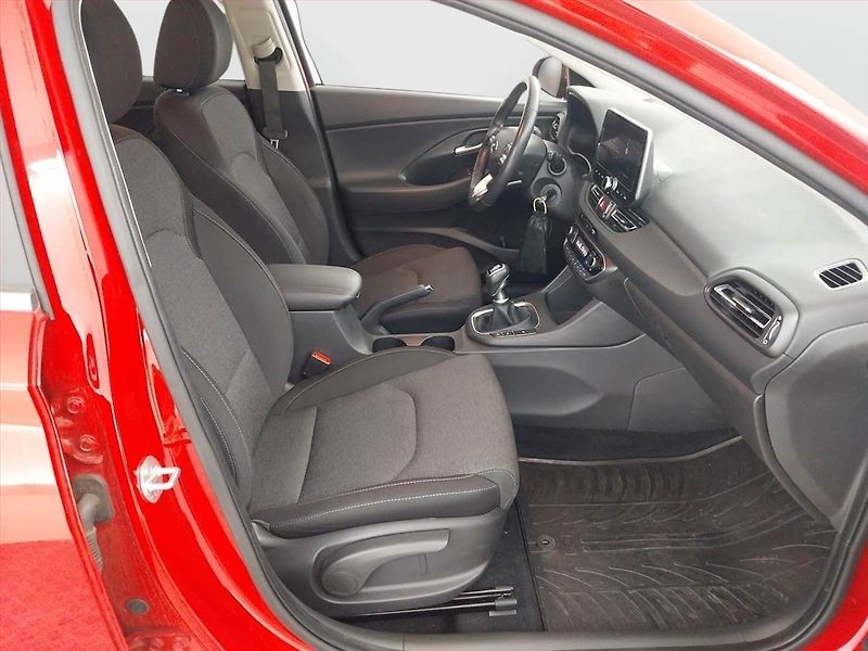 Hyundai i30 (2022) 1.5 DPI, ČR,1.maj, Serv.kniha - fotka 9 z 18