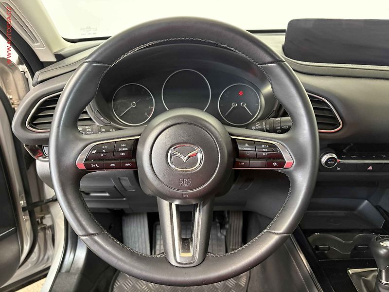 Mazda CX-30 (2024) 2.0i, 1.maj,ČR, Exclusive - fotka 16 z 17
