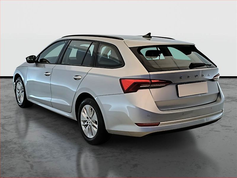Škoda Octavia (2023) Ambition 2.0 TDI, ČR,1.maj - fotka 4 z 14