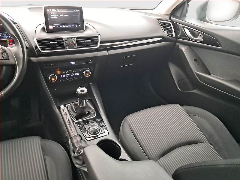 Mazda 3 (2013) 2.0 Skyactiv-G, Tempomat - fotka 8 z 16