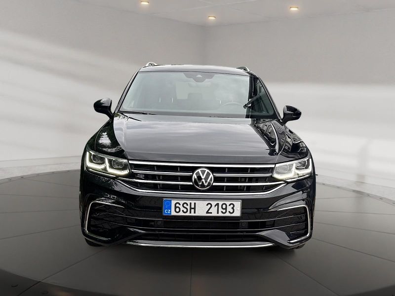 Volkswagen Tiguan Allspace (2023) R-LINE 2.0TDI 147kW 4x4 TAŽNÉ - fotka 2 z 11