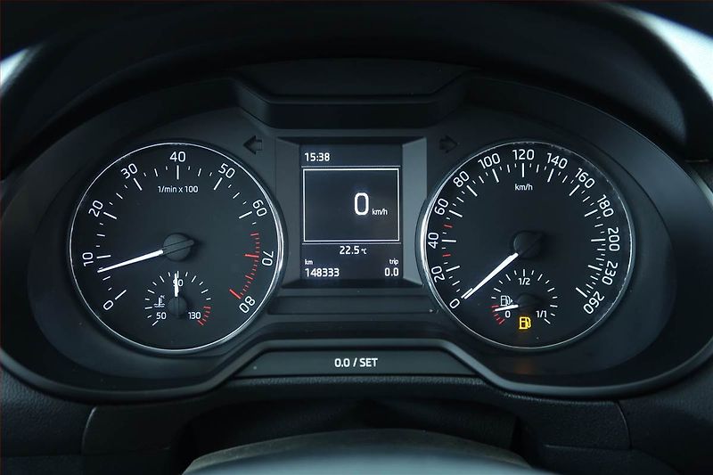 Škoda Octavia (2014) 1.2 TSI, Serv.kniha, Tempomat - fotka 11 z 17